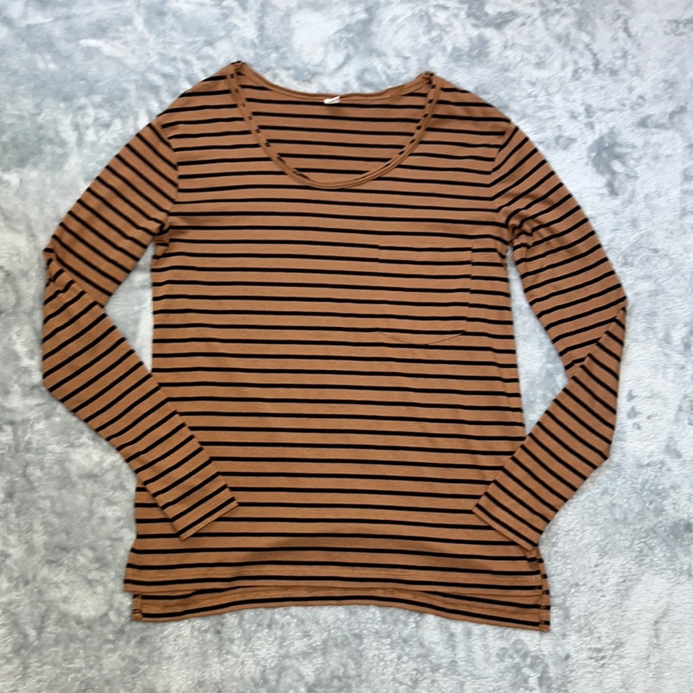 Bp Scoop Neck Long Sleeve Striped Pocket Tee